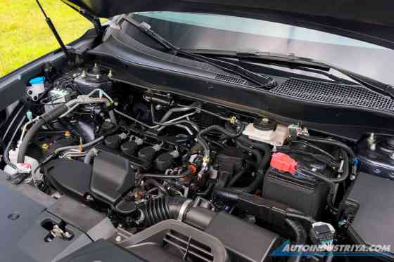 First Drive: 2024 Honda CR-V e:HEV, VTEC Turbo (NO TEXT) First Drive: 2024 Honda CR-V e:HEV, VTEC Turbo (NO TEXT) image