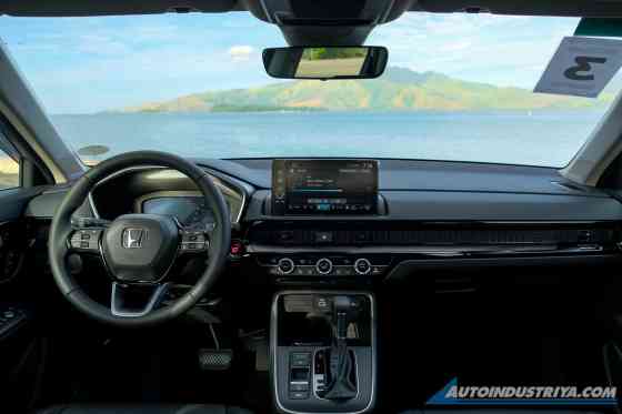 First Drive: 2024 Honda CR-V e:HEV, VTEC Turbo (NO TEXT) First Drive: 2024 Honda CR-V e:HEV, VTEC Turbo (NO TEXT) image