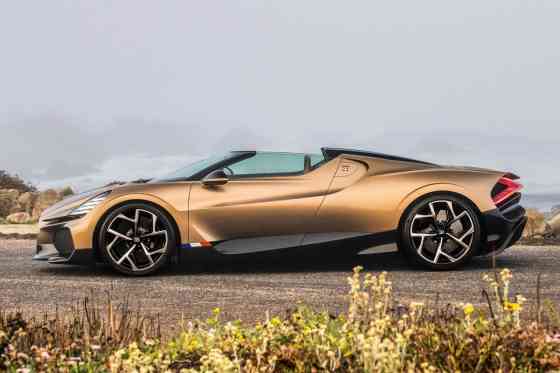 2024 Mistral: Bugatti's final roadster with legendary W16 2024 Mistral: Bugatti's final roadster with legendary W16 image