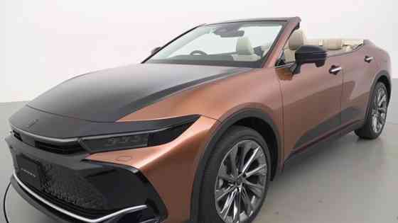 Toyota just made a Crown Crossover with open top Toyota just made a Crown Crossover with open top image