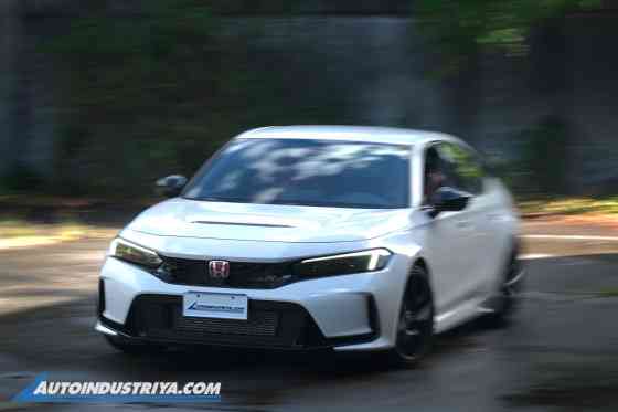 2024 Honda Civic Type R with Sensing 2024 Honda Civic Type R with Sensing image