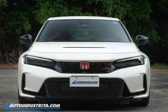 2024 Honda Civic Type R with Sensing 2024 Honda Civic Type R with Sensing image