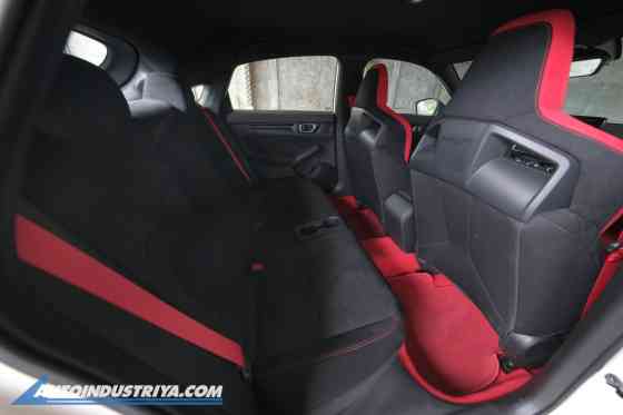 2024 Honda Civic Type R with Sensing 2024 Honda Civic Type R with Sensing image