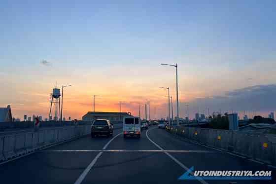 Be Considerate: Load up RFID accounts to avoid tollway delays Be Considerate: Load up RFID accounts to avoid tollway delays image