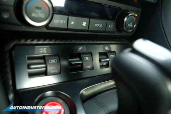 NISSAN GTR NISSAN GTR image