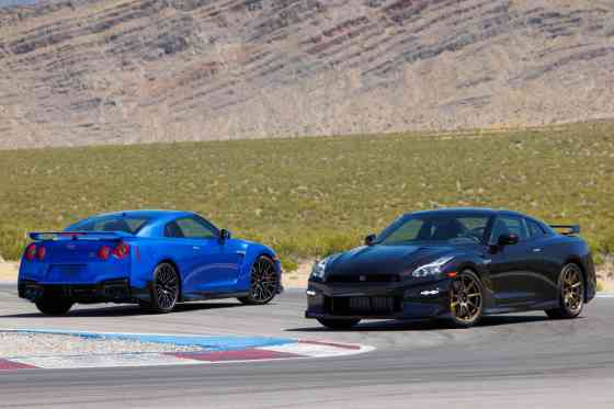 Nissan GT-R bows out with two special editions for US market Nissan GT-R bows out with two special editions for US market image
