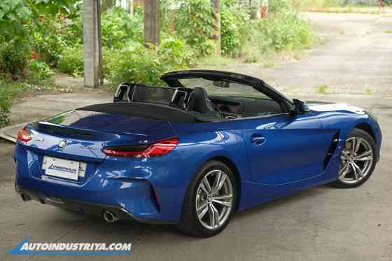 2024 BMW Z4 sDrive20i 2024 BMW Z4 sDrive20i image