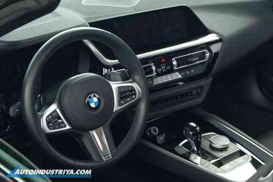 2024 BMW Z4 sDrive20i 2024 BMW Z4 sDrive20i image