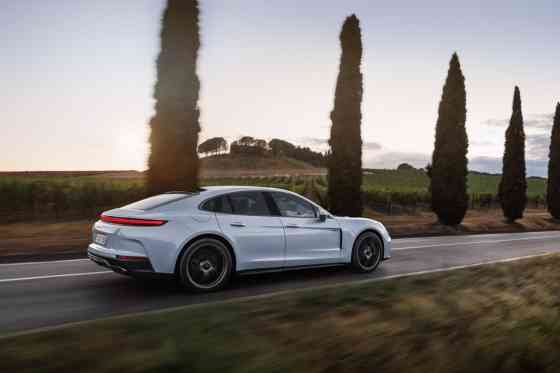 All-new 782 HP Porsche Panamera Turbo S E-Hybrid unleashed All-new 782 HP Porsche Panamera Turbo S E-Hybrid unleashed image
