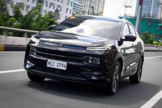 First Drive: 2024 JAC JS6, JS8 are fully loaded and ready to roll First Drive: 2024 JAC JS6, JS8 are fully loaded and ready to roll image