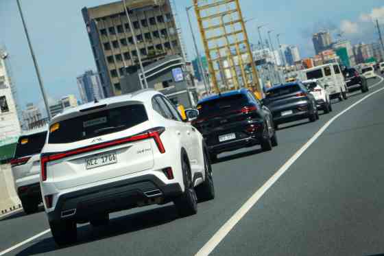 First Drive: 2024 JAC JS6, JS8 are fully loaded and ready to roll First Drive: 2024 JAC JS6, JS8 are fully loaded and ready to roll image