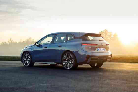 2025 BMW iX EV gets subtle updates, inside and out 2025 BMW iX EV gets subtle updates, inside and out image