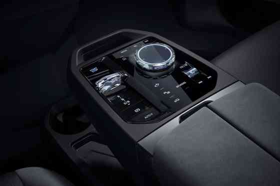 2025 BMW iX EV gets subtle updates, inside and out 2025 BMW iX EV gets subtle updates, inside and out image