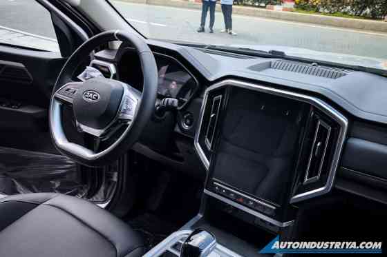 PH-spec JAC T9 pickup gets multi-link rear suspension PH-spec JAC T9 pickup gets multi-link rear suspension image