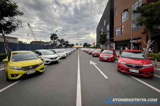 TrueFitCrew PH: Car cameraderie Fitspiration TrueFitCrew PH: Car cameraderie Fitspiration image