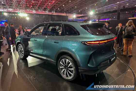 Chery’s new brand Lepas gives first look at L4, L6, L8 SUVs Chery’s new brand Lepas gives first look at L4, L6, L8 SUVs image
