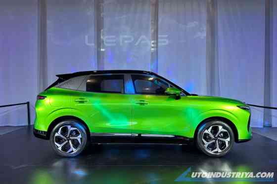 Chery’s new brand Lepas gives first look at L4, L6, L8 SUVs Chery’s new brand Lepas gives first look at L4, L6, L8 SUVs image