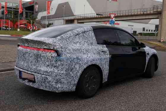 SPIED: Is Tesla testing a long wheelbase Model Y? SPIED: Is Tesla testing a long wheelbase Model Y? image