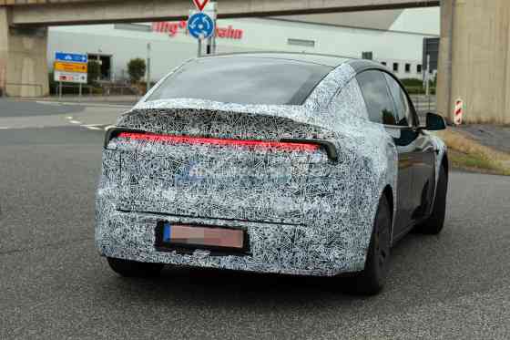 SPIED: Is Tesla testing a long wheelbase Model Y? SPIED: Is Tesla testing a long wheelbase Model Y? image