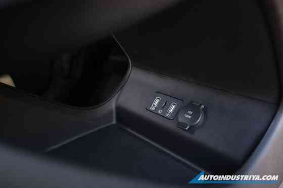 2025 BYD Sealion 5 2025 BYD Sealion 5 image