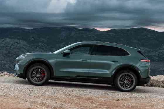 2026 Cayenne Electric: Most powerful Porsche yet with up to 1,156 HP 2026 Cayenne Electric: Most powerful Porsche yet with up to 1,156 HP image