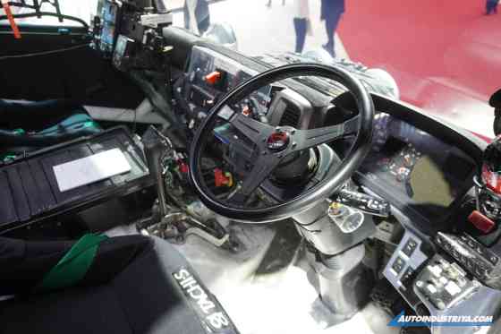 Hino’s “Little Monster”: A Dakar-Bred Giant Hino’s “Little Monster”: A Dakar-Bred Giant image