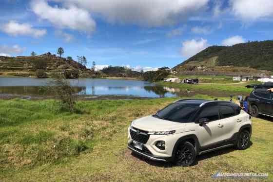 Why tourists call the Philippines as “FEE-lippines” ? Why tourists call the Philippines as “FEE-lippines” ? image