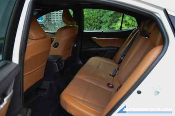 2026 Toyota Camry 2.5V HEV 2026 Toyota Camry 2.5V HEV image