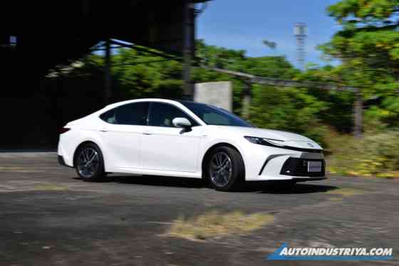 2026 Toyota Camry 2.5V HEV 2026 Toyota Camry 2.5V HEV image