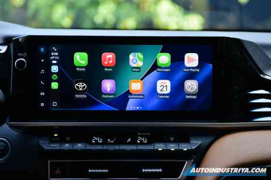 Toyota Camry Toyota Camry image