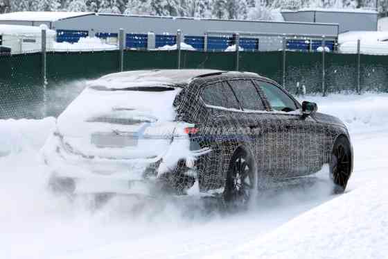 SPIED: G99 BMW M5 Touring seen with Neue Klasse redesign SPIED: G99 BMW M5 Touring seen with Neue Klasse redesign image