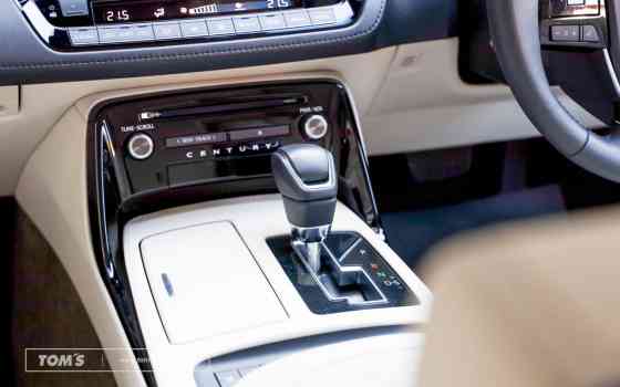 TOM’S turns the Toyota Century into a VIP-Tuner masterpiece TOM’S turns the Toyota Century into a VIP-Tuner masterpiece image