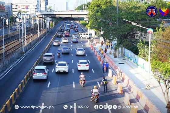 Dizon: EDSA rehab Phase 1 now 60% complete Dizon: EDSA rehab Phase 1 now 60% complete image
