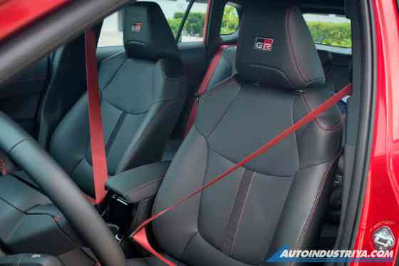 2026 Corola Cross GR-S facelift 2026 Corola Cross GR-S facelift image