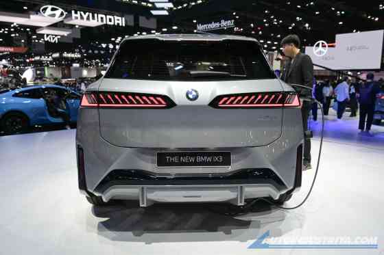 BIMS 2026: BMW iX3 BIMS 2026: BMW iX3 image