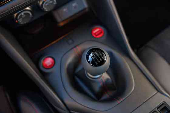 2027 Nissan Z NISMO gets the manual gearbox it deserves 2027 Nissan Z NISMO gets the manual gearbox it deserves image