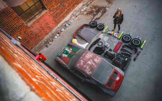 Magnus Walker Outlaw Collection Surpasses Pre-Auction Estimates Magnus Walker Outlaw Collection Surpasses Pre-Auction Estimates image