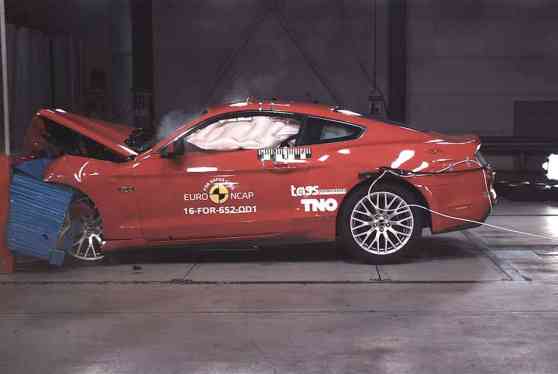 Euro-spec Ford Mustang gets low safety rating Euro-spec Ford Mustang gets low safety rating image