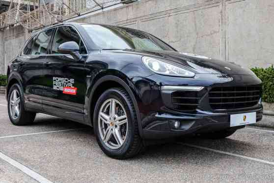 2016 Porsche Cayenne Diesel 3.0 TDI V6 2016 Porsche Cayenne Diesel 3.0 TDI V6 image