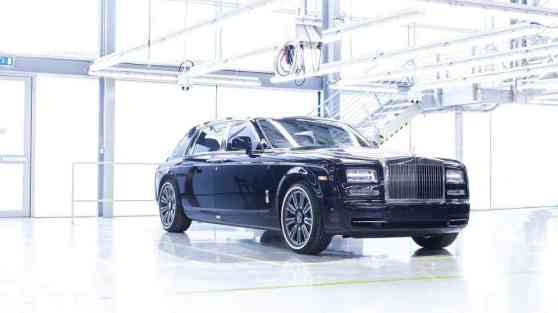 Rolls-Royce sends off its final Phantom VII Rolls-Royce sends off its final Phantom VII image