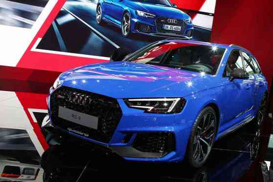 Frankfurt 2017: Audi debuts next-gen RS4 Avant Frankfurt 2017: Audi debuts next-gen RS4 Avant image