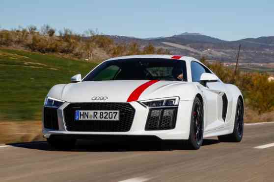 Report: Is it the end of the road for the Audi R8? Report: Is it the end of the road for the Audi R8? image