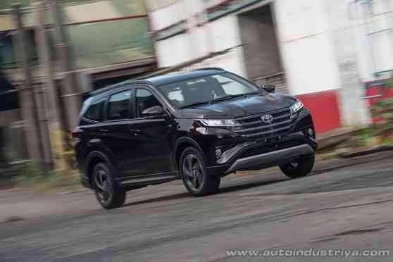 First Look: 2018 Toyota Rush 1.5G First Look: 2018 Toyota Rush 1.5G image