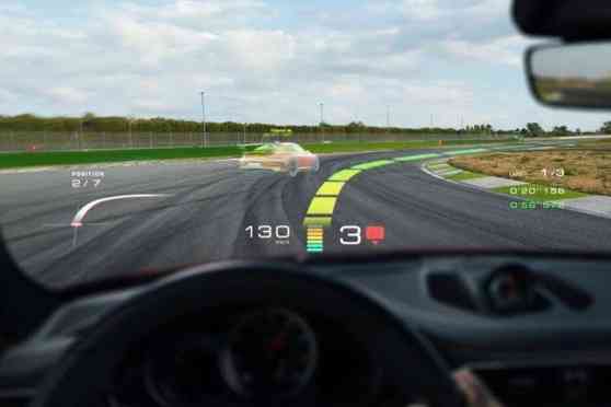 Holographic navigation could be available on future Hyundai, Porsche models Holographic navigation could be available on future Hyundai, Porsche models image