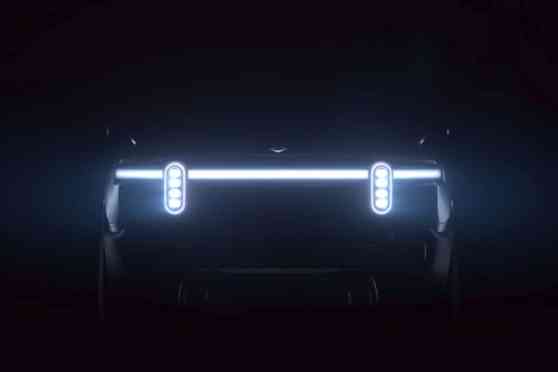 Rivian's all-electric pickup truck, SUV ready for LA debut Rivian's all-electric pickup truck, SUV ready for LA debut image