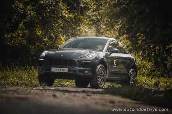 2018 Porsche Macan Sport 2018 Porsche Macan Sport image