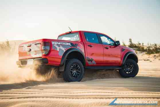 Dust, mud and COVID-19: We drive Ford's 2020 Ranger Raptor in Vietnam Dust, mud and COVID-19: We drive Ford's 2020 Ranger Raptor in Vietnam image