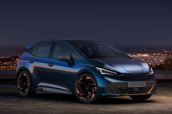 2021 Cupra El-Born is an electrified hot hatchback 2021 Cupra El-Born is an electrified hot hatchback image