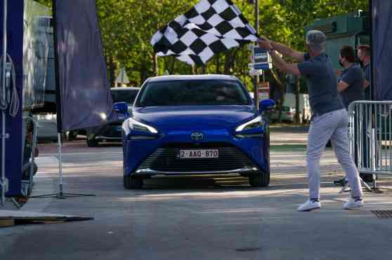 2021 Toyota Mirai can cover 1,000km on a single tank 2021 Toyota Mirai can cover 1,000km on a single tank image