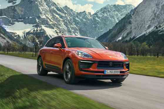 Porsche reveals 2022 Macan before shift to EV Porsche reveals 2022 Macan before shift to EV image